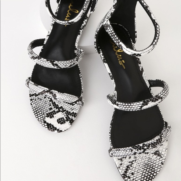 New black and white snake sandals - Picture 3 of 4
